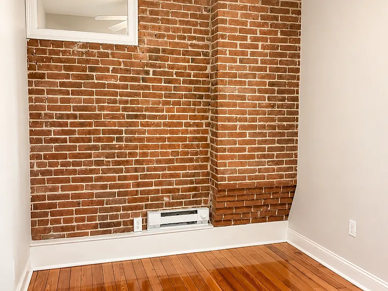 15 N Pleasant St #2S — Photo 35
