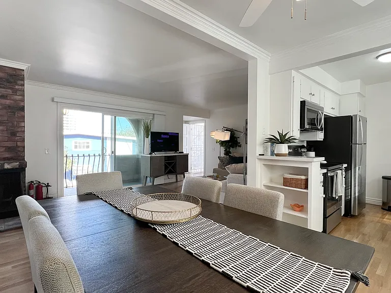 39 Catamaran St #4 — Photo 6