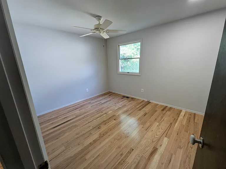 740 Penny Ct — Photo 34