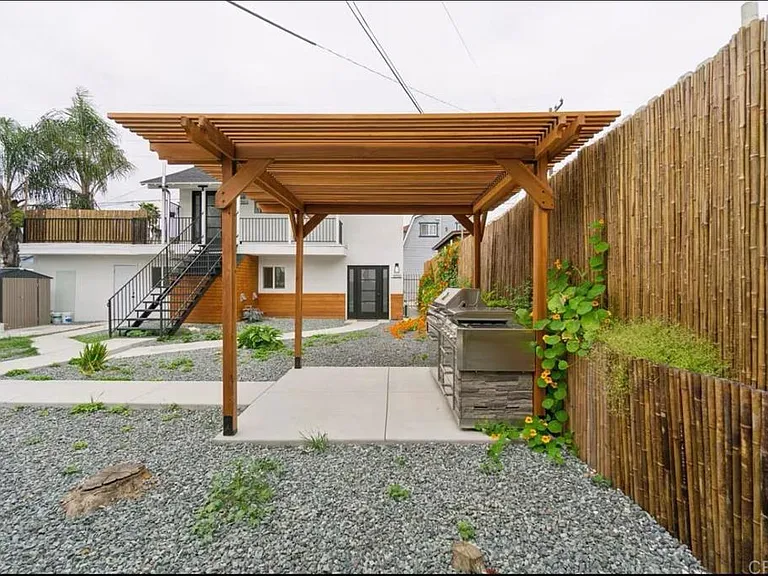 2032 Kearney Ave — Photo 18