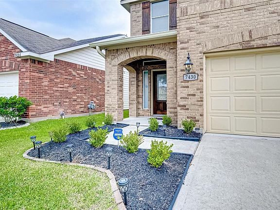 3rd image of 7430 Legacy Pines Dr