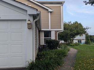 0N691 Bedford Ln, Winfield, IL 60190