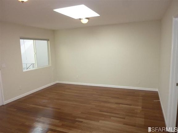 2nd image of 2144 Grove St APT 6