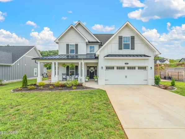 137 Forest Creek Pkwy, Oak Ridge, TN 37830