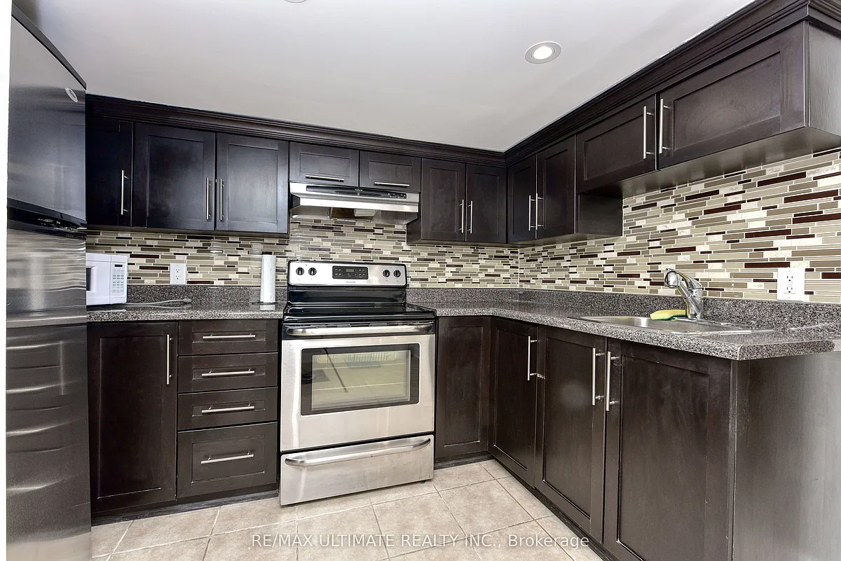 Building Photo - 9 Southview Ave #BASEMENT