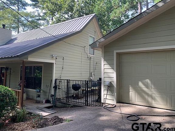 4th image of 860 Wildwood Trl