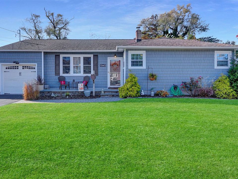 1060 Gardiner Drive, Bay Shore, NY 11706 Zillow
