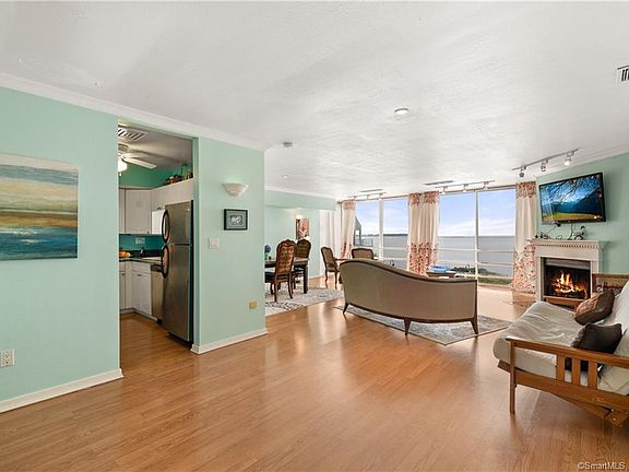 5th image of 30 Harbour Clos #30