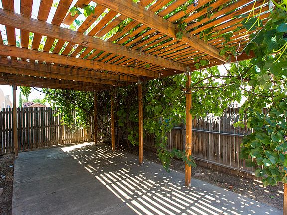 2nd image of 3413 Corona Dr NW