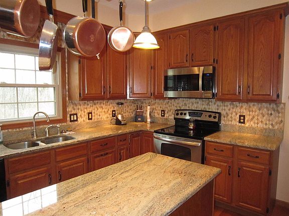 4th image of 6935 Elm Creek Ct