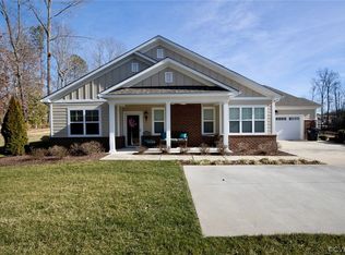14704 Dogwood Villas Dr, Chesterfield, VA 23832