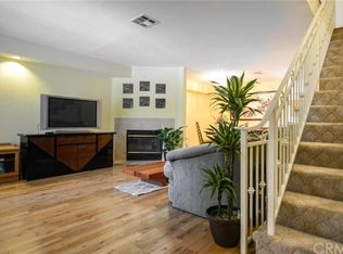 18410 Saticoy St APT 4, Reseda, CA 91335