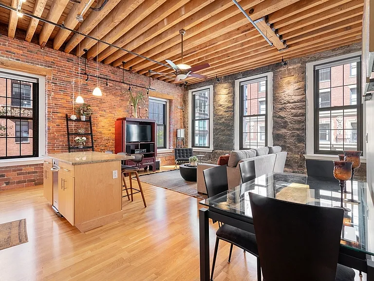 101 Broad St #2C — Photo 3