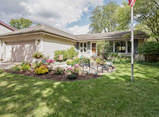 158 Flagstaff Dr, Bolingbrook, IL 60440