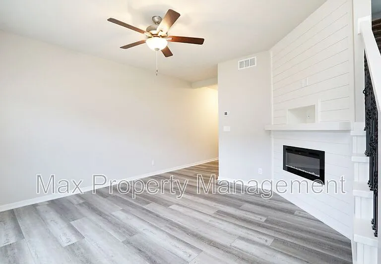 211 NE Whitetail Ln — Photo 20