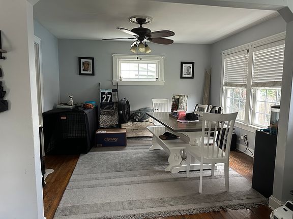 5th image of 1121 Burr Ave