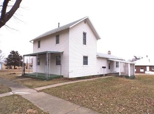 439 Maple St, Bennett, IA 52721