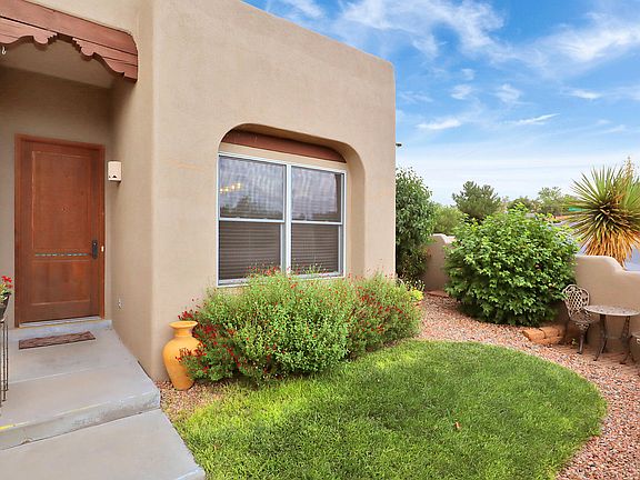 5th image of 10539 Tuscany Dr NW