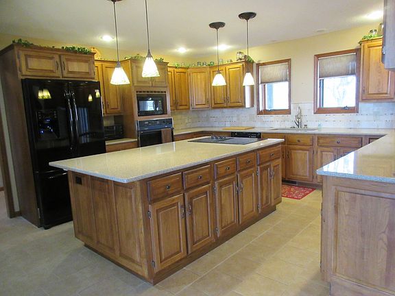 5th image of 4941 Beechwood Ct