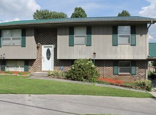 2253 Broomfield Rd SE, Cleveland, TN 37323