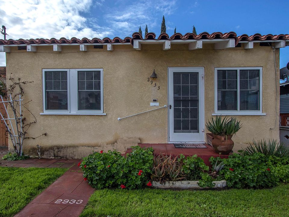 1st image of 2933 Suncrest Dr