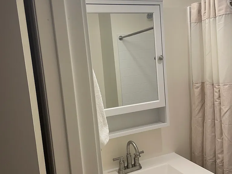 384 W Harvard Dr — Photo 29