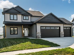 6380 Sunset Hill Pl NW, Rochester, MN 55901