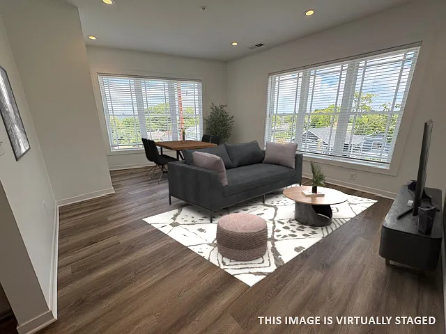 707 26th Ave N #301 — Photo 15