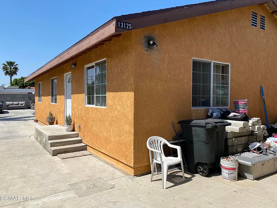 13127 Terra Bella St, Pacoima, CA 91331 Zillow