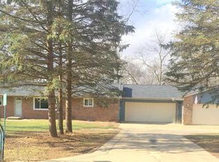 6540 N Deer Path Rd, Oregon, IL 61061