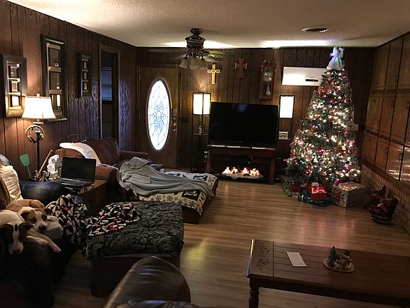 2nd living area