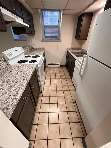111 E Gorham St #4 Photo 1