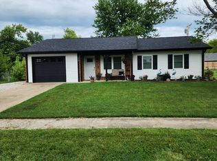 159 West St, Whiteland, IN