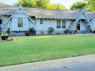 2300 Mayfair Dr, Ada, OK 74820