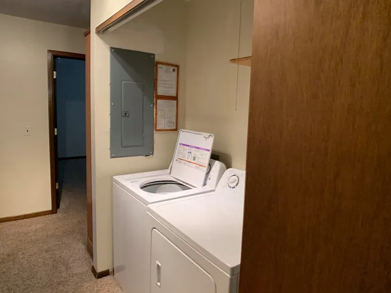 124 Harvey Dr — Photo 10