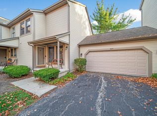 1071 Cypress Ln, Columbus, OH