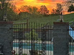 117 Deerfield Dr, Columbia, TN 38401
