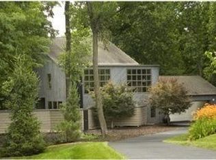 9100 W Terrapin Hills Rd #R, Columbia, MO 65203