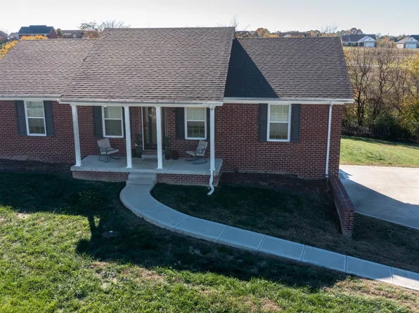 133 Skyline Dr, Lebanon, KY 40033