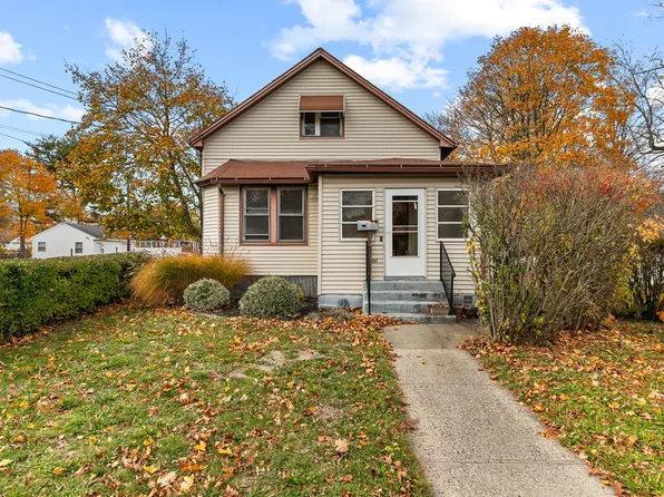 458 Thompson Avenue, East Haven, CT 06512