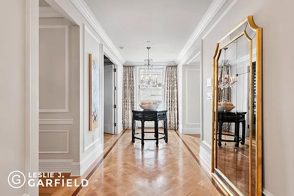 Sold by Leslie J. Garfield | media 4