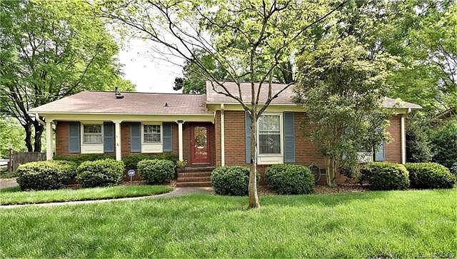 1st image of 7411 Briardale Dr