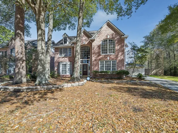 2818 Maple Bend Dr, Kingwood, TX 77345