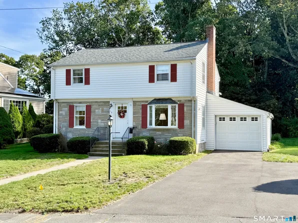 16 Aron Avenue, Waterbury, CT 06708