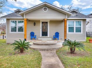 2257 W Woodlawn Ave, San Antonio, TX 78201
