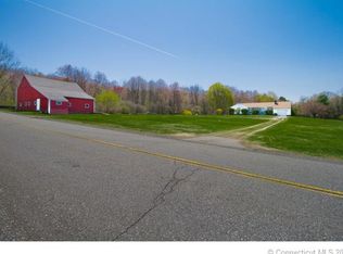 245 Heritage Rd, Putnam, CT 06260