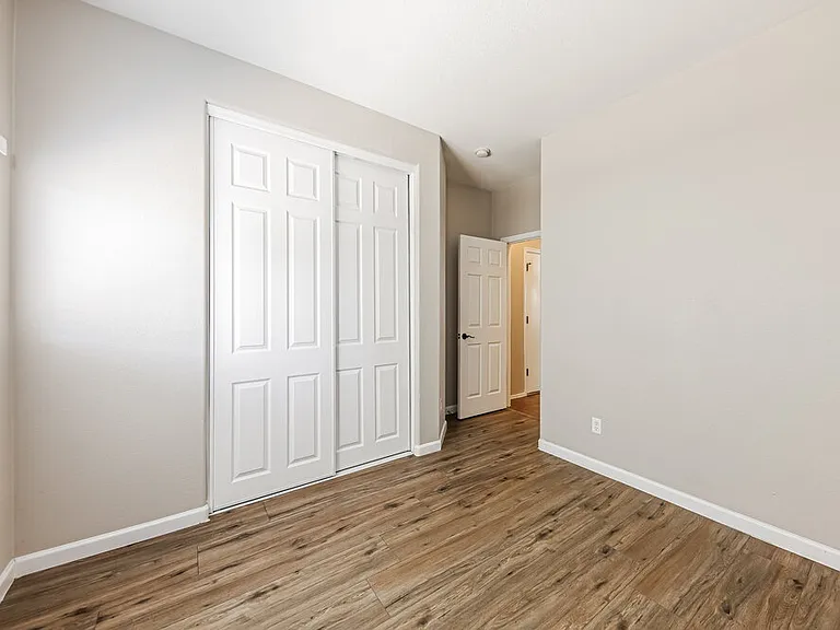 15316 W Cortez St — Photo 14