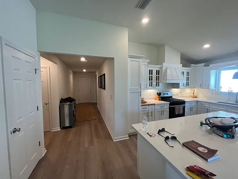 100 Signet Cir — Photo 10