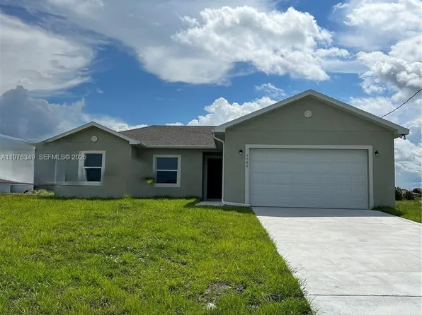 1088 Saturn Ct, Labelle, FL 33935