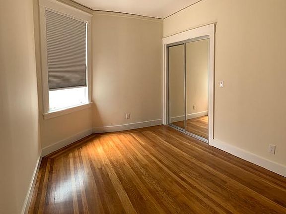 3rd image of 138 S B St Suite 4